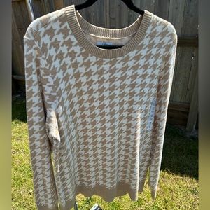 Croft and Barrow Crewneck Women’s Sweater